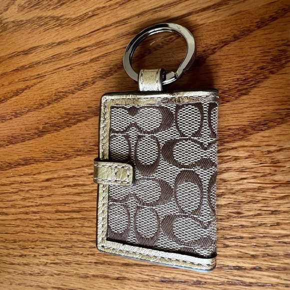 Vintage Coach Key Fob Picture Frame with box - Picture 4 of 6
